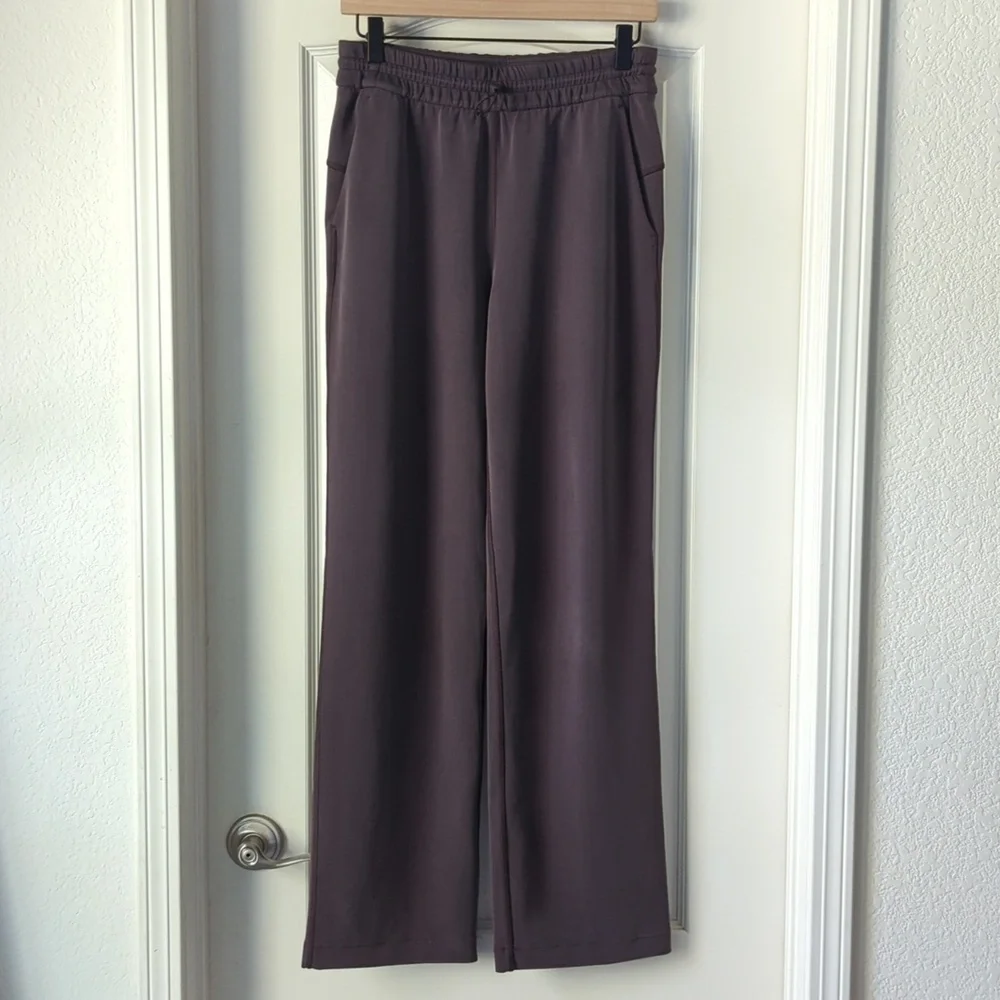 NWOT - lululemon Softstreme High Rise Pants Regular - Sequoia - Size 6 - Picture 3 of 9